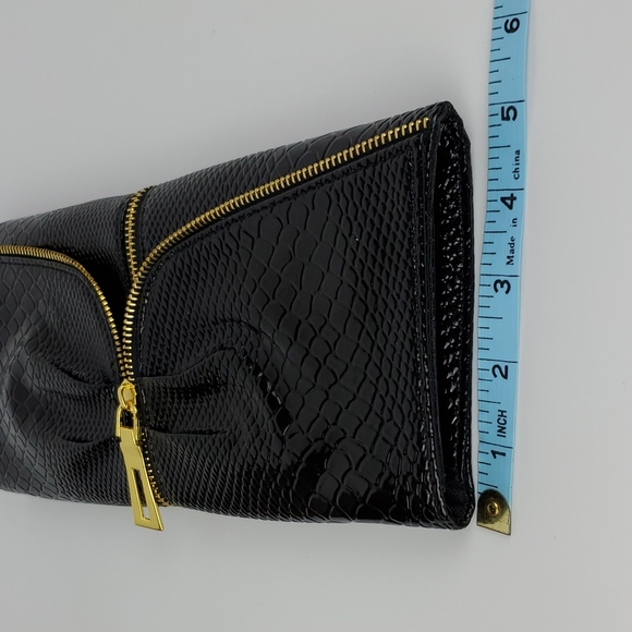 Super Cute Convertible Evening Bag - Picture 10 of 12